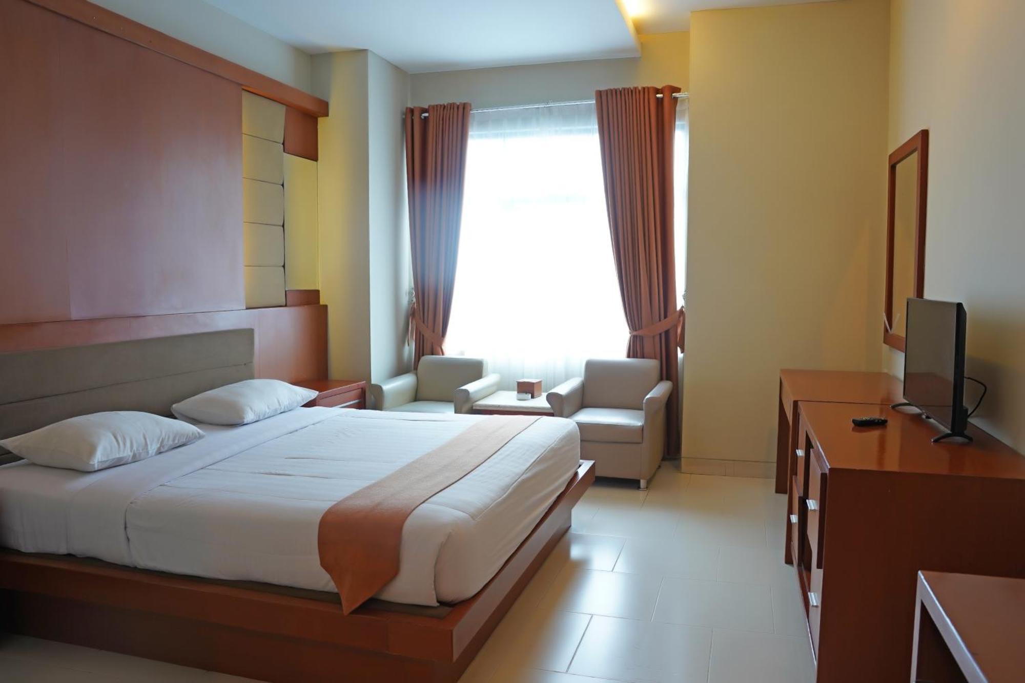 Arinas Hotel Bandar Lampung Dış mekan fotoğraf