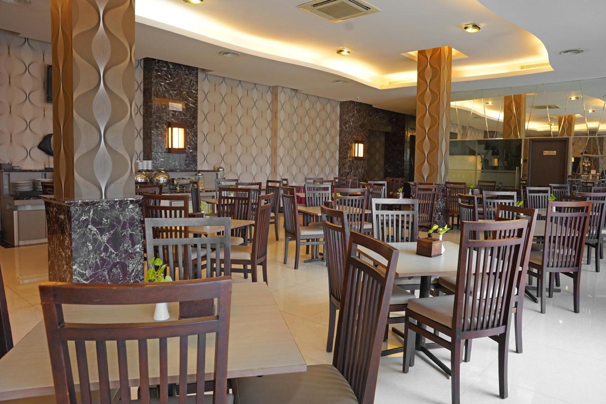 Arinas Hotel Bandar Lampung Dış mekan fotoğraf